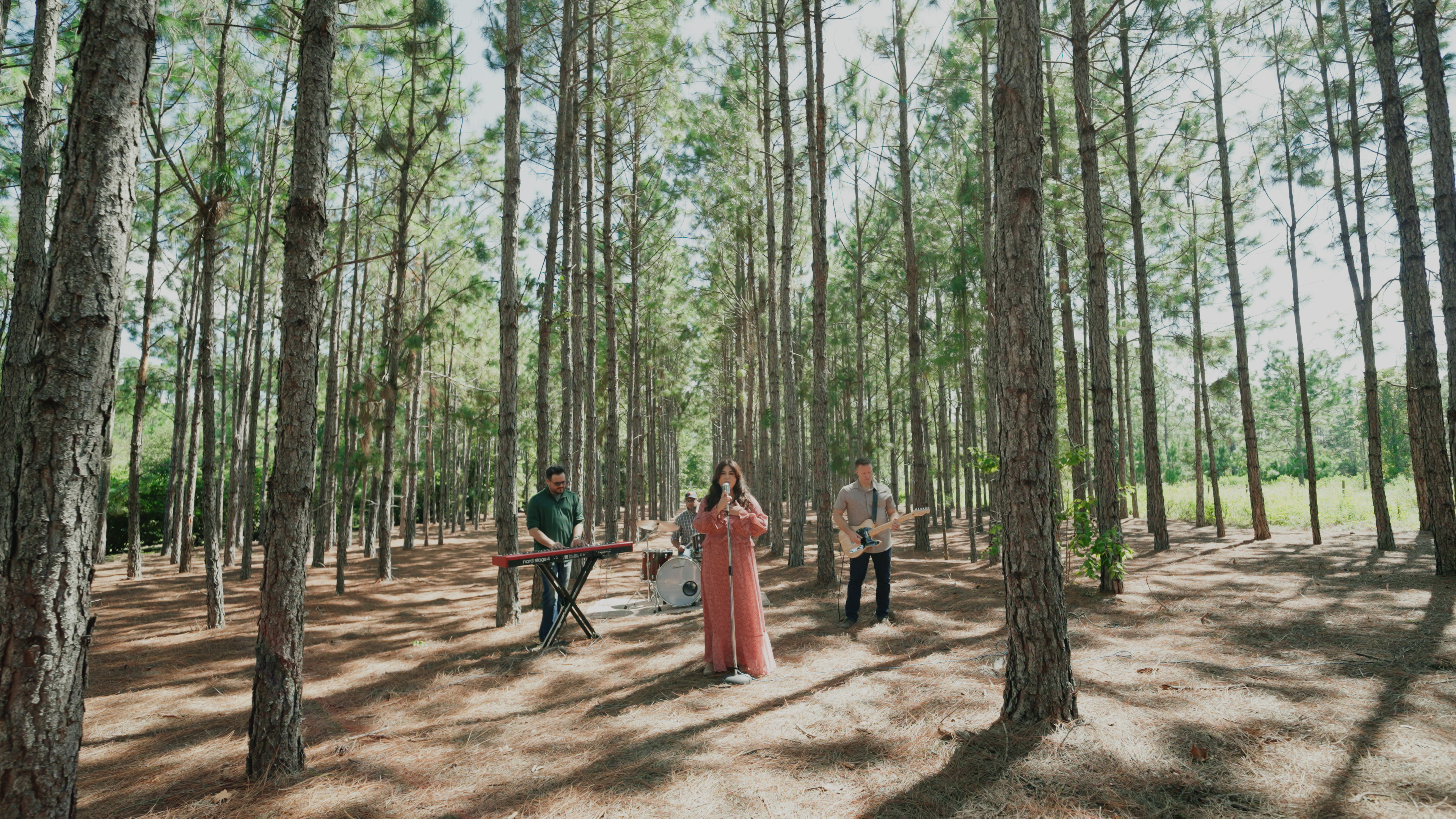 Alejandra Miguez Singing